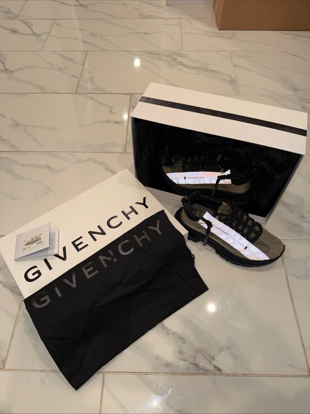 Givenchy Womens Olive Green Mesh & Leather Runner Sneakers size 6.5